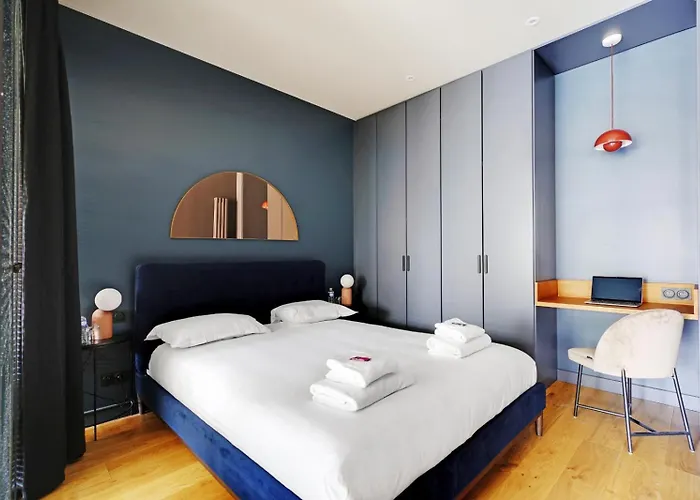 CMG-Amazing apartment-Arc de Triomphe-Champs Elysée-G